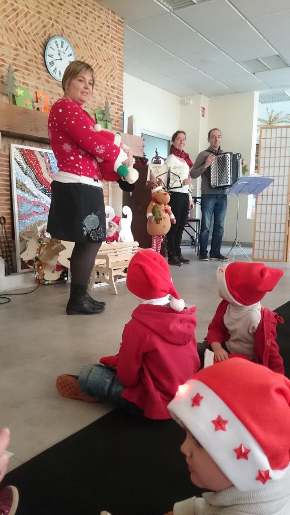 Contes de Noël au foyer logement